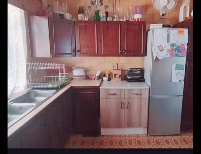 3 BEDROOM HOUSE FOR SALE IN FISHERS HILL